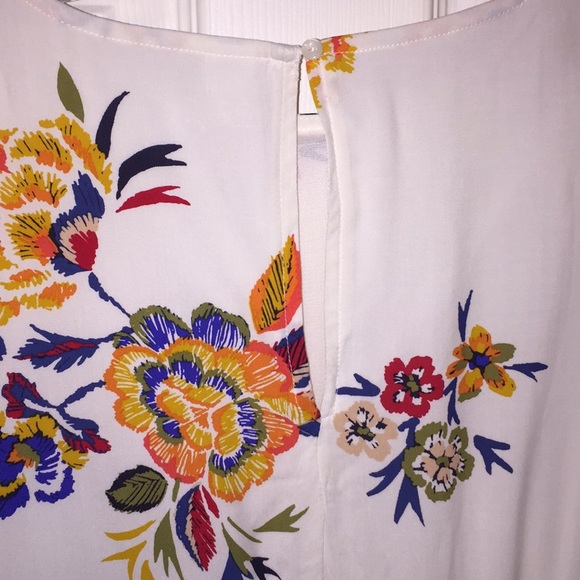 Old Navy floral long sleeved dress - Picture 3 of 5